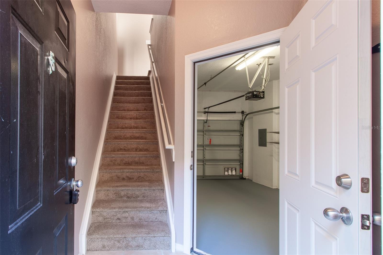 135 GRAND BEACH PL, TAMPA, FL, 33609