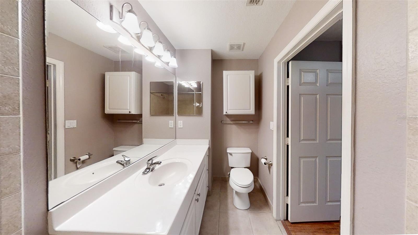 135 GRAND BEACH PL, TAMPA, FL, 33609
