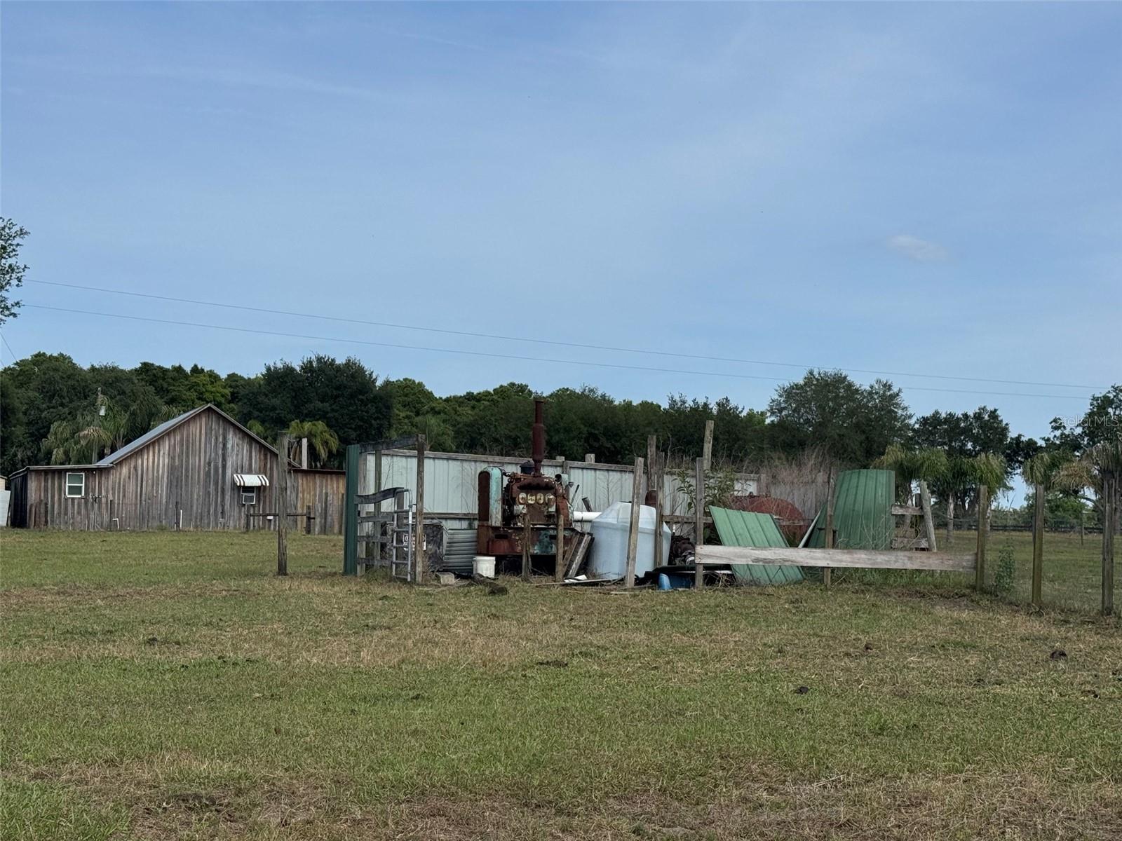 807 CAMPBELL LN, DE LEON SPRINGS, FL, 32130