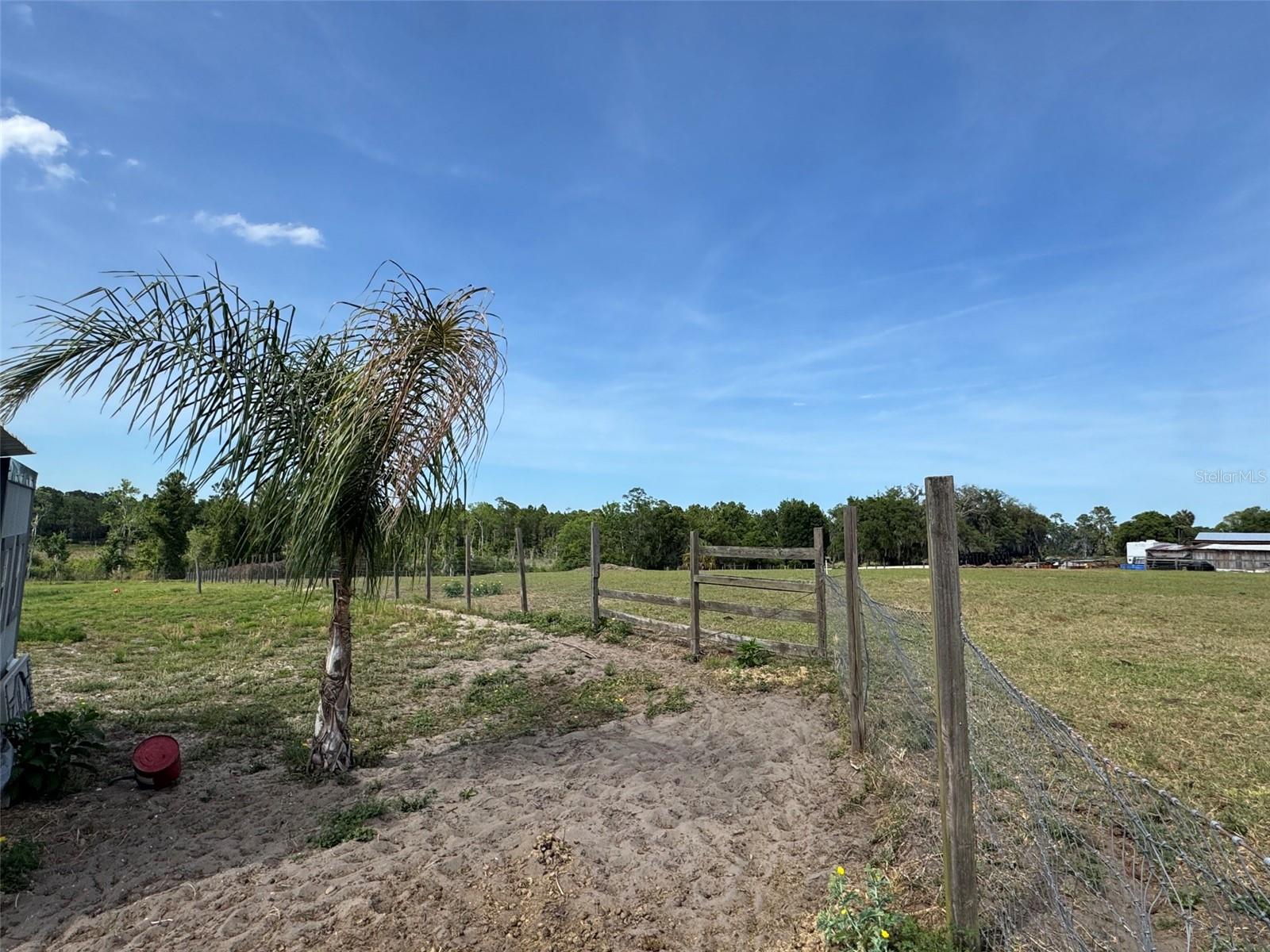 807 CAMPBELL LN, DE LEON SPRINGS, FL, 32130