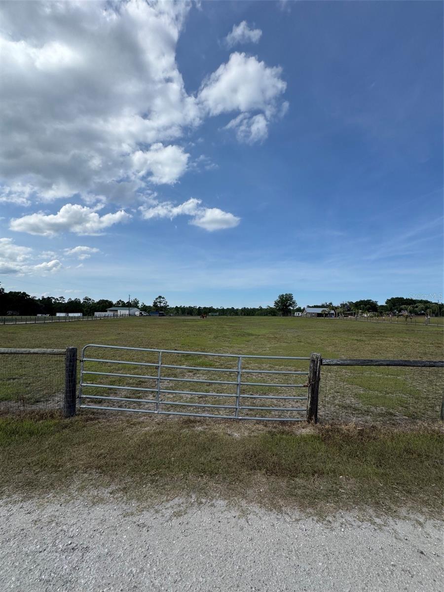807 CAMPBELL LN, DE LEON SPRINGS, FL, 32130