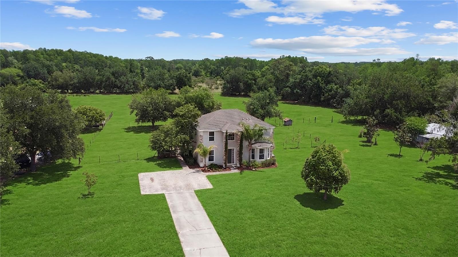 8848 BOGAERT DR, GROVELAND, FL, 34736