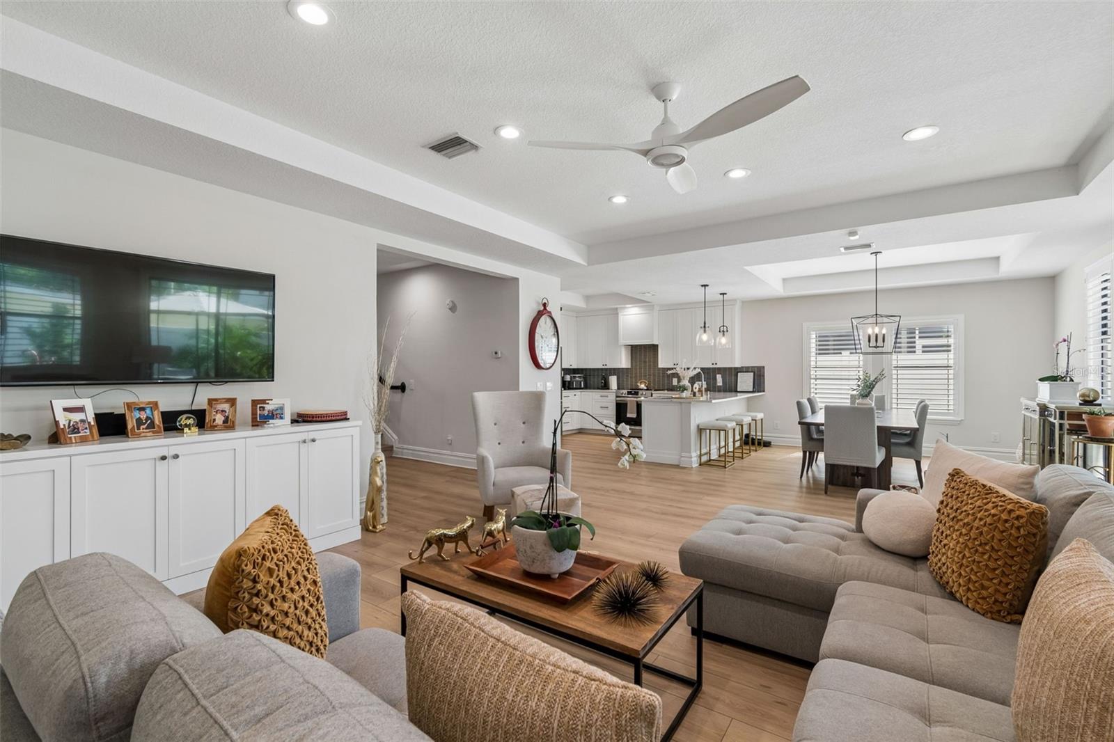 3512 W SAN JUAN ST, TAMPA, FL, 33629