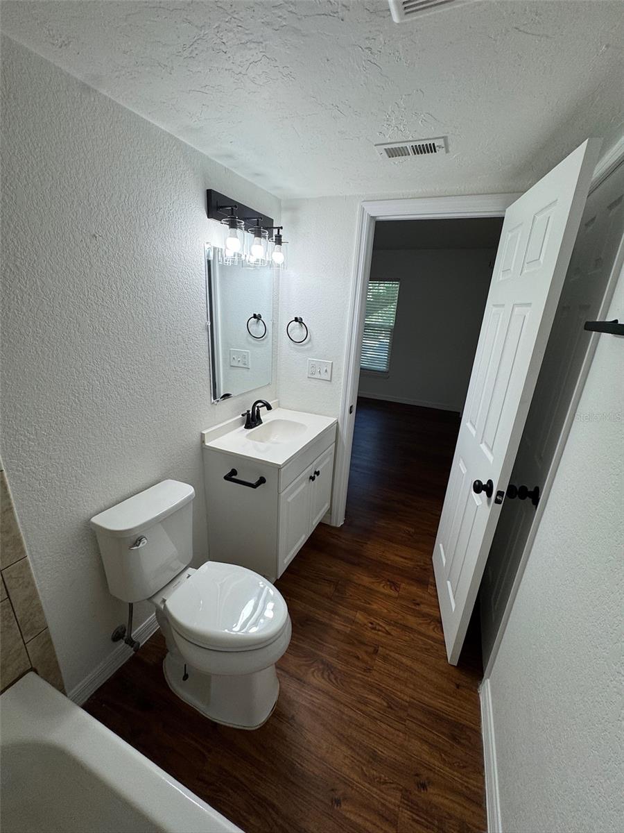 1751-1751 NE 2ND ST #1, OCALA, FL, 34470