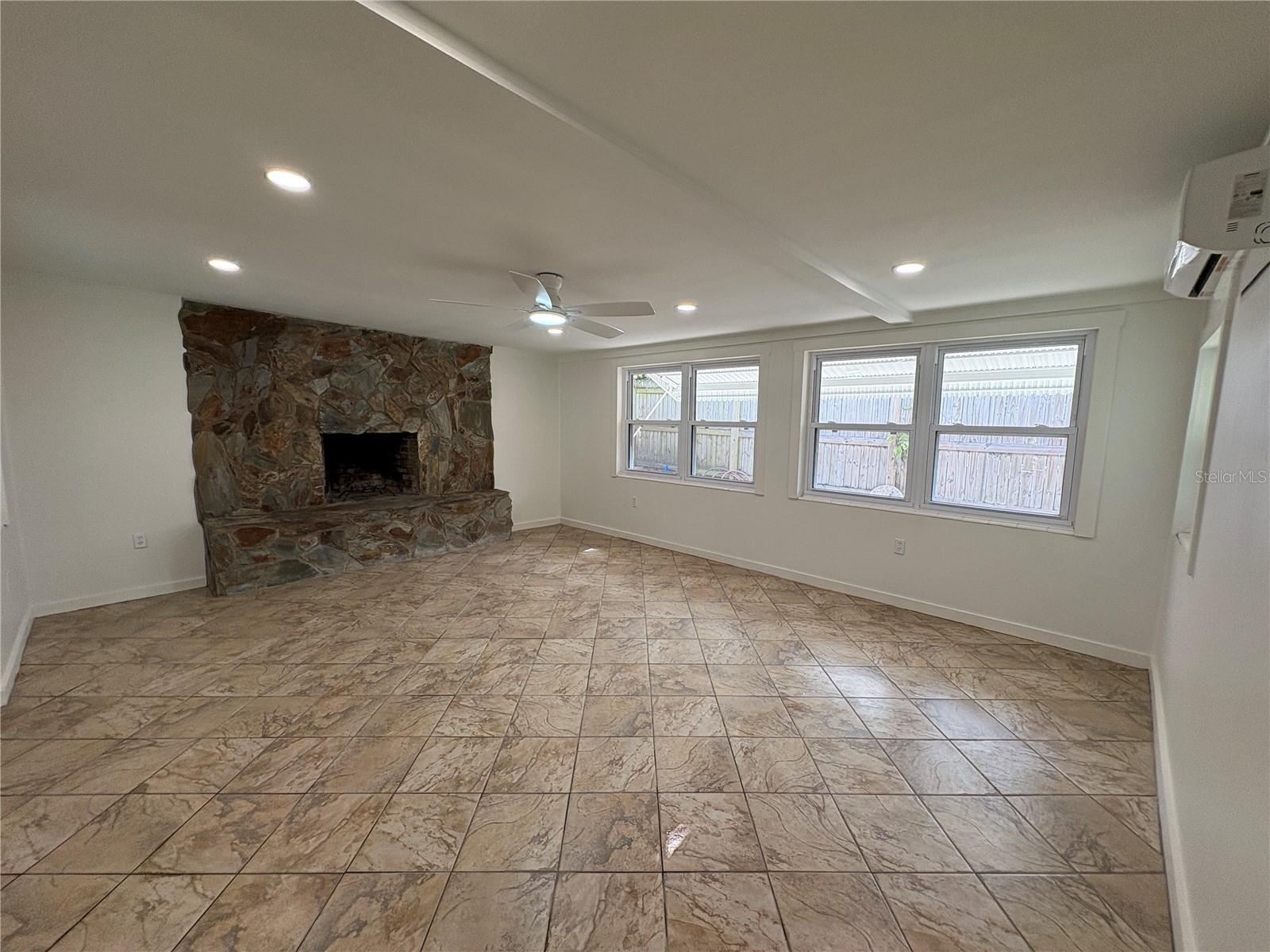 1140 3RD ST N, SAFETY HARBOR, FL, 34695