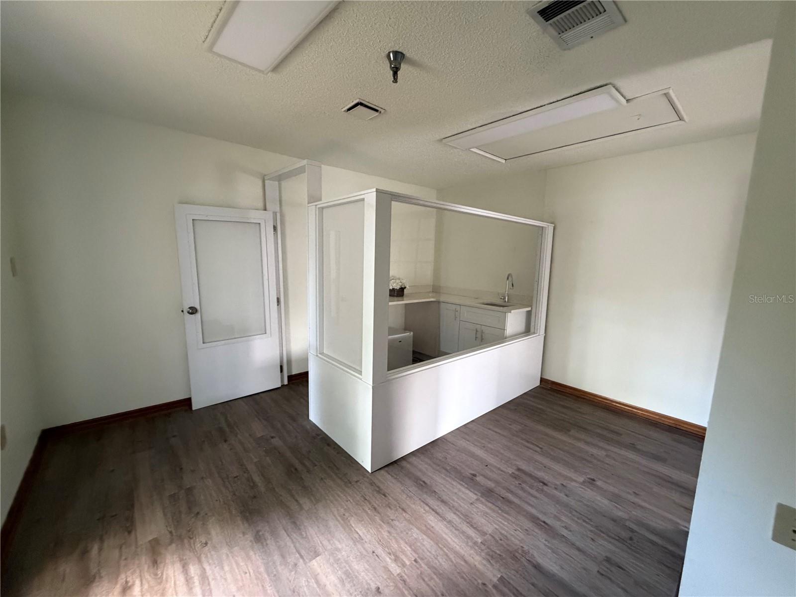 409 MONTGOMERY RD #105, ALTAMONTE SPRINGS, FL, 32714