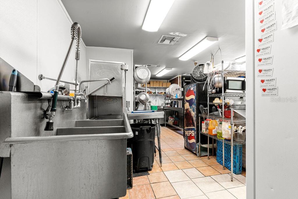 637 S COMMERCE AVE, SEBRING, FL, 33870