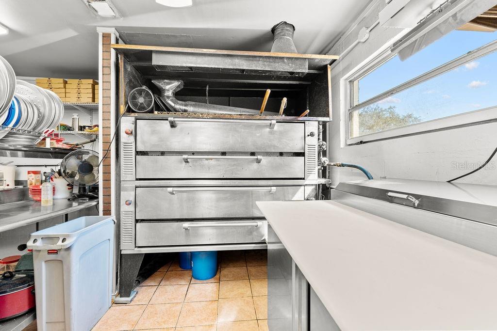 637 S COMMERCE AVE, SEBRING, FL, 33870