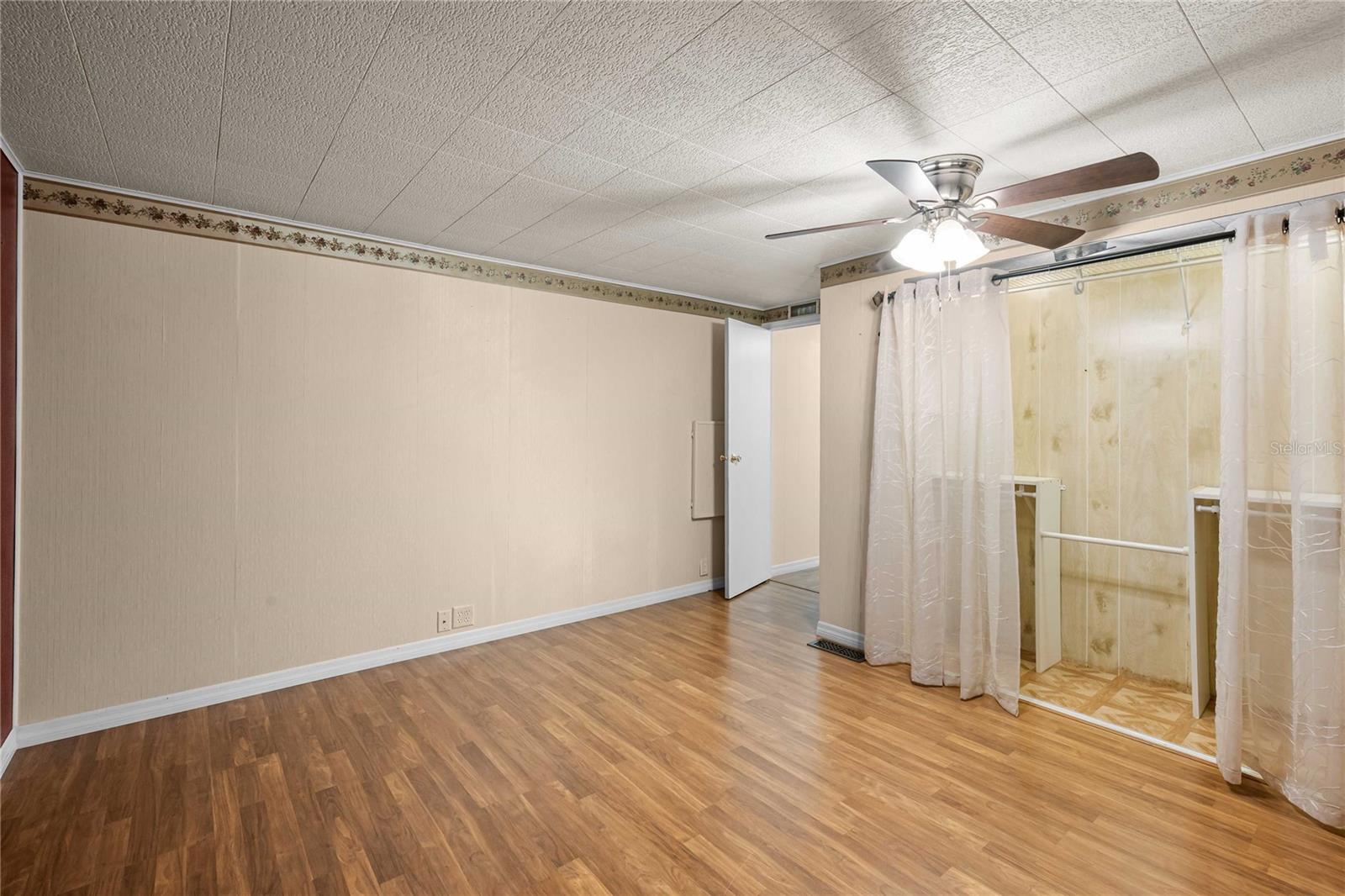 36436 CORDOVA CIR, ZEPHYRHILLS, FL, 33541