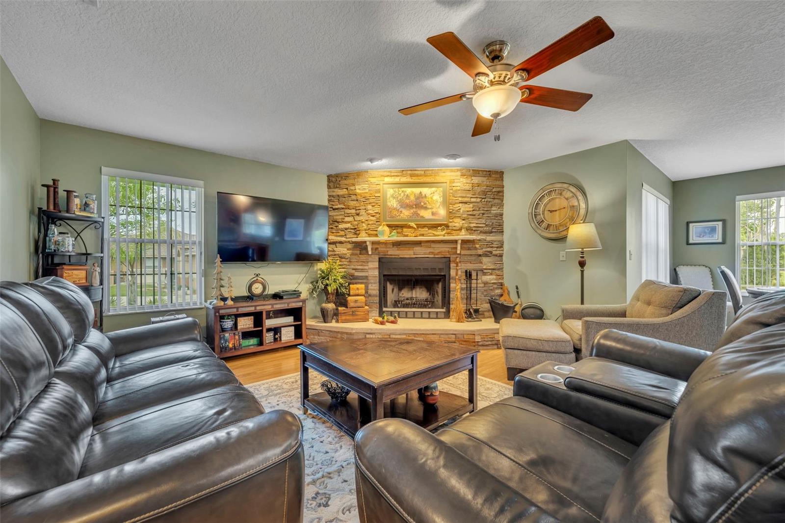 15241 SHADY LN, TAVARES, FL, 32778