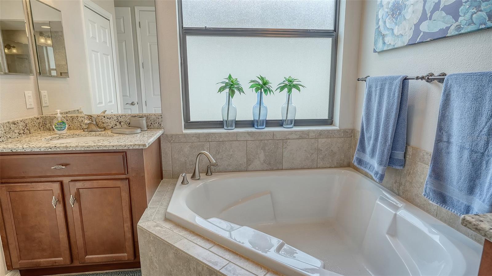 1043 145TH STREET CIR NE, BRADENTON, FL, 34212