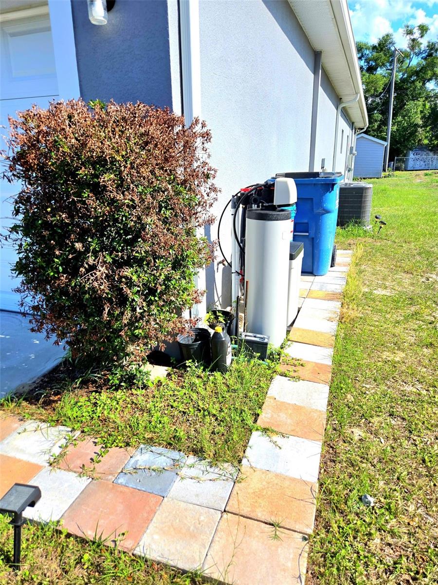 209 E LEMON ST, DAVENPORT, FL, 33837