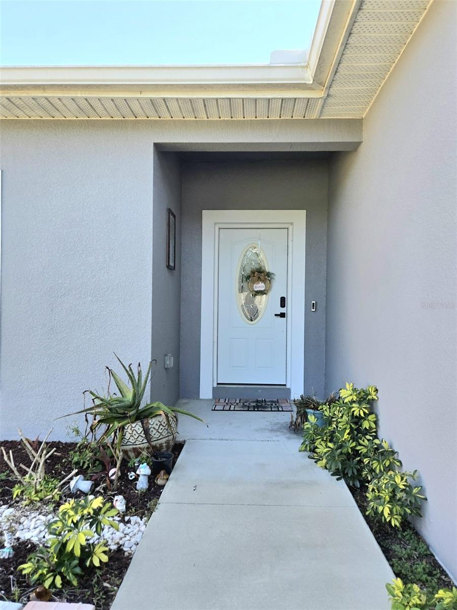 209 E LEMON ST, DAVENPORT, FL, 33837