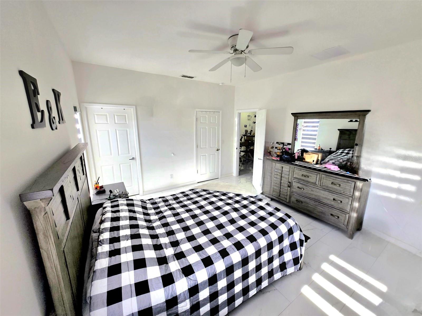 209 E LEMON ST, DAVENPORT, FL, 33837