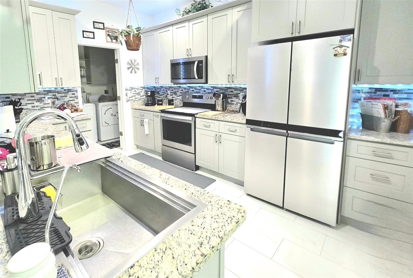 209 E LEMON ST, DAVENPORT, FL, 33837