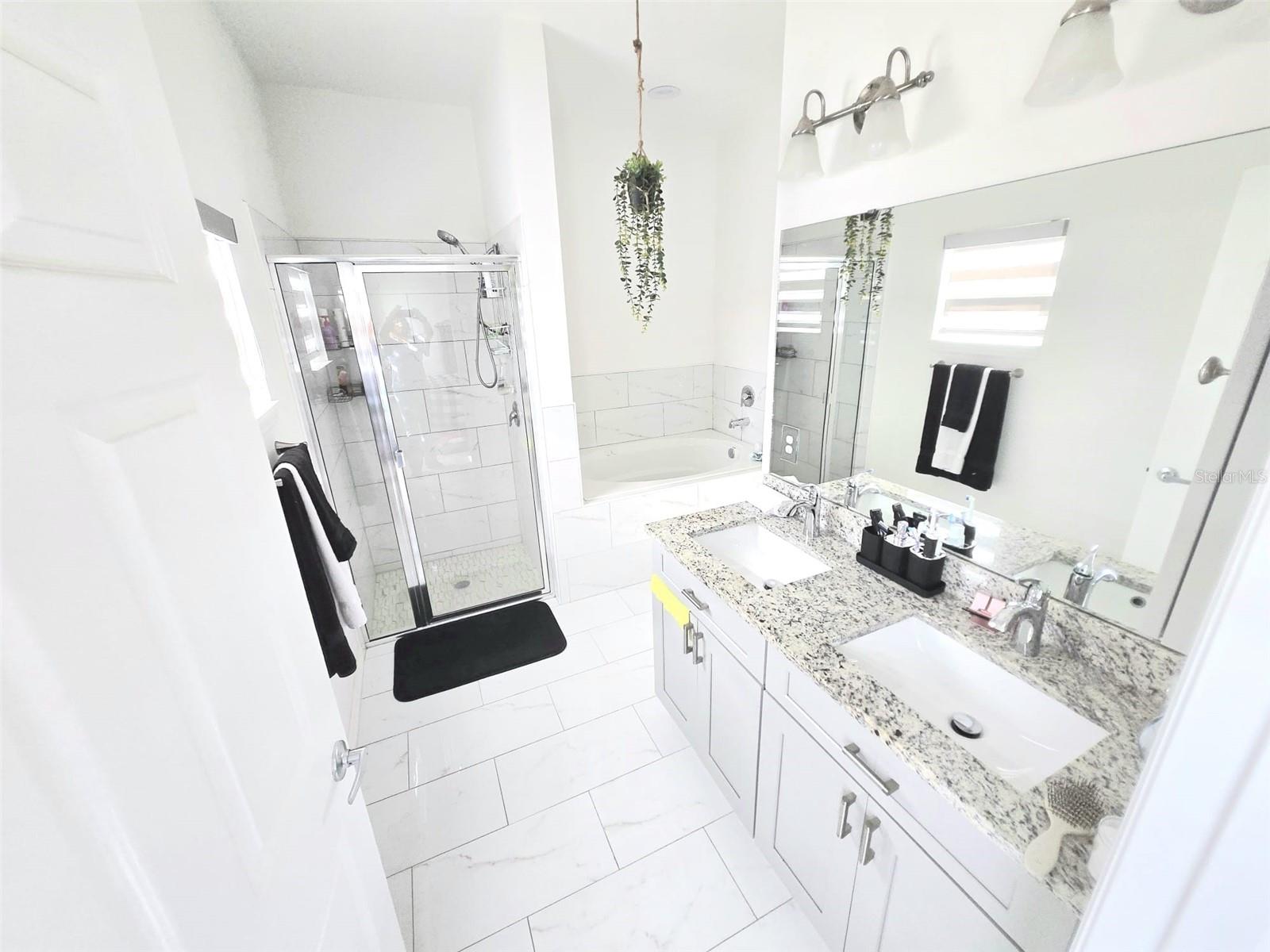 209 E LEMON ST, DAVENPORT, FL, 33837