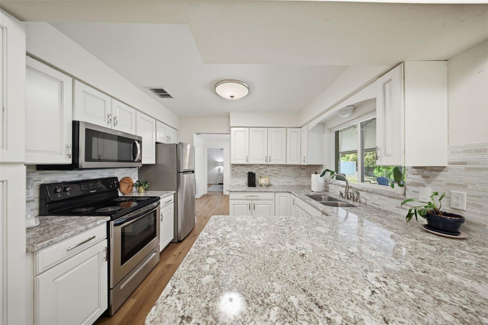 732 LAUREL WAY, CASSELBERRY, FL, 32707