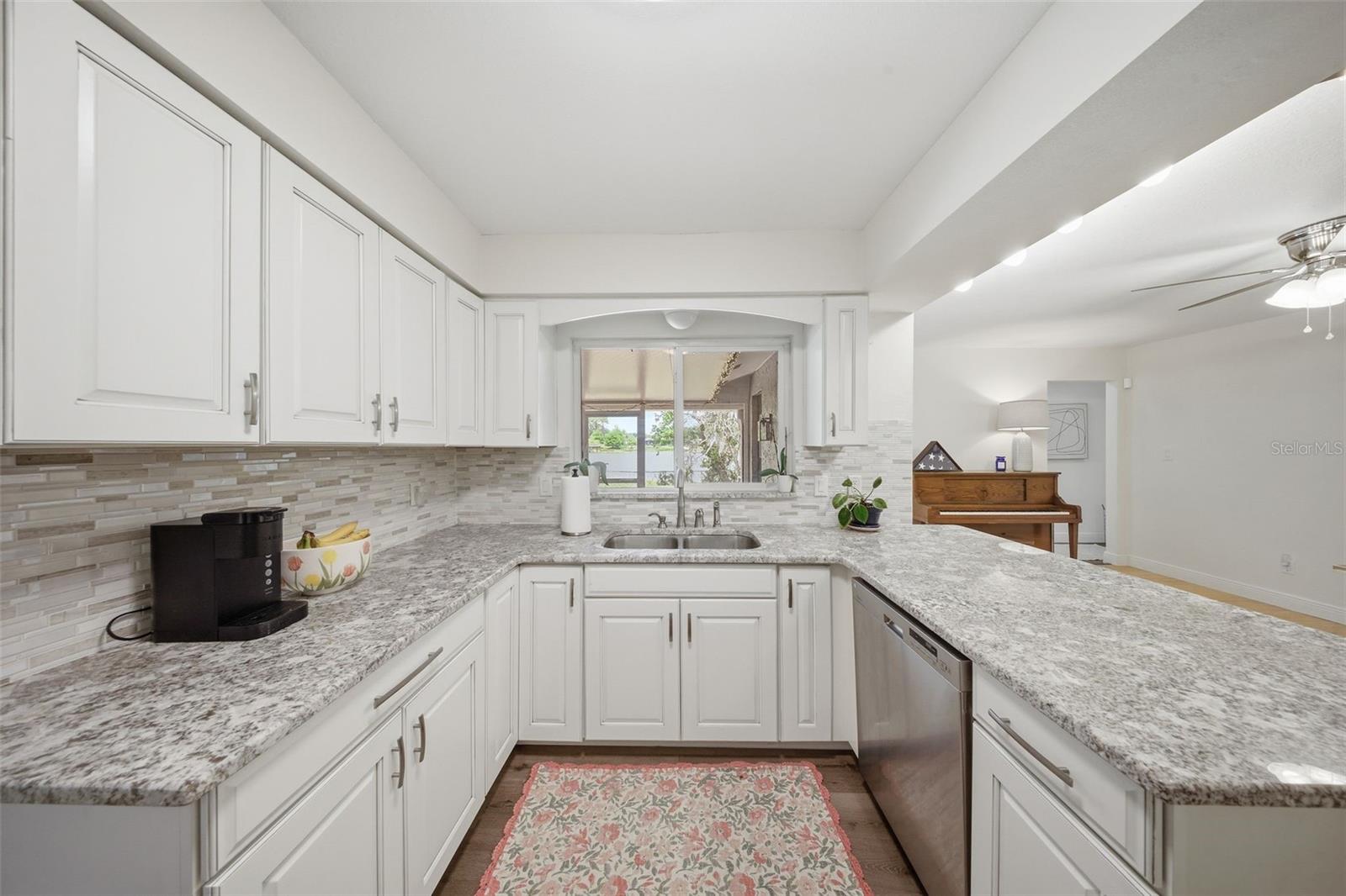 732 LAUREL WAY, CASSELBERRY, FL, 32707