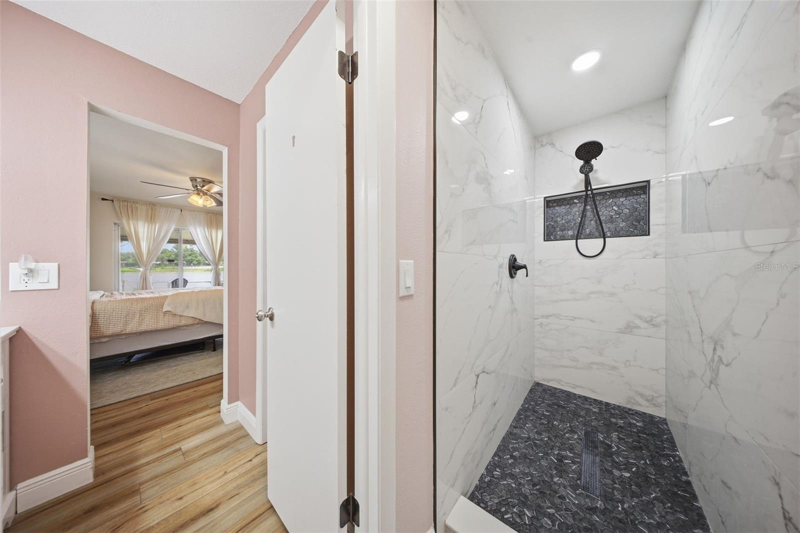 732 LAUREL WAY, CASSELBERRY, FL, 32707