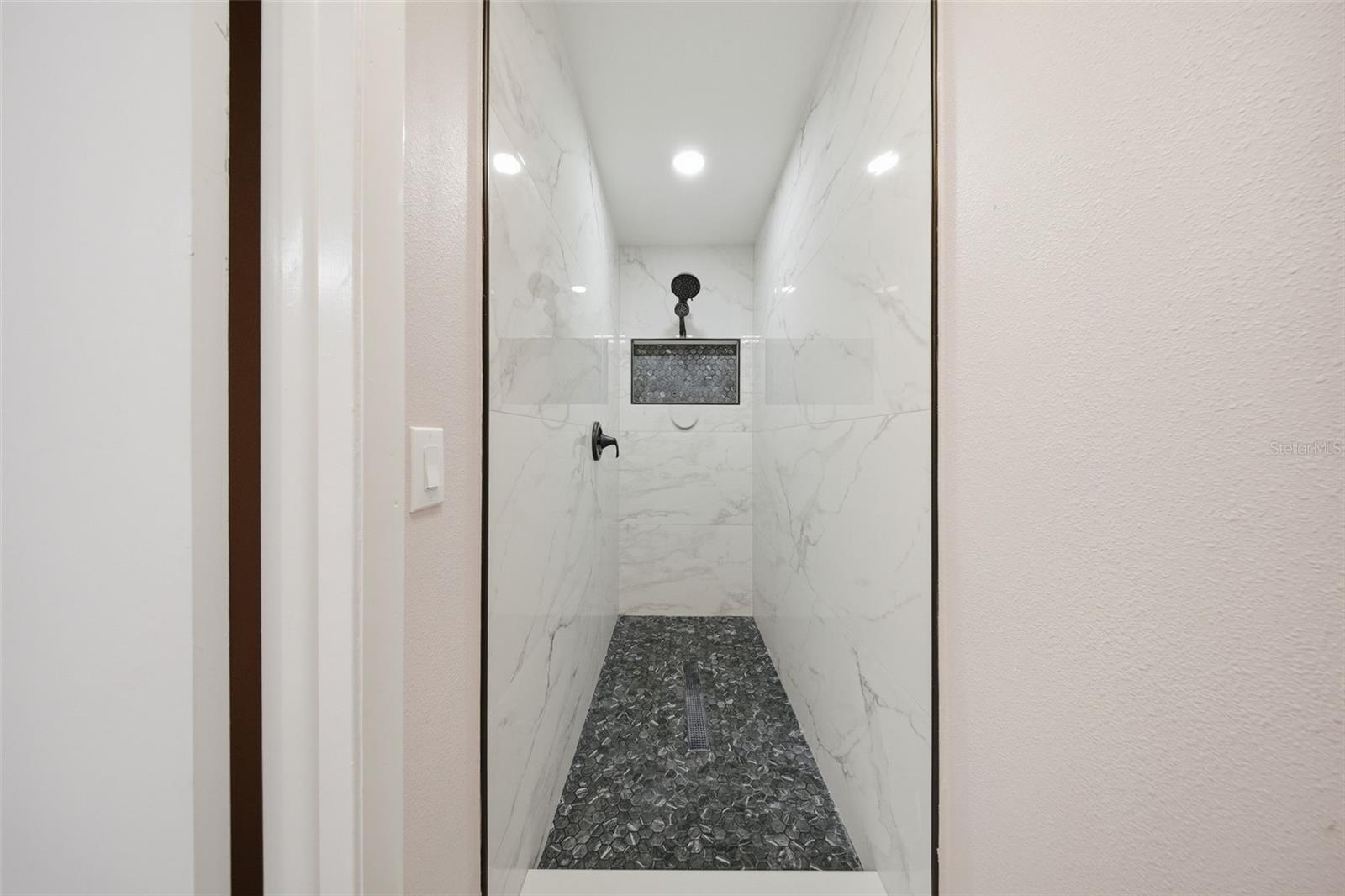 732 LAUREL WAY, CASSELBERRY, FL, 32707