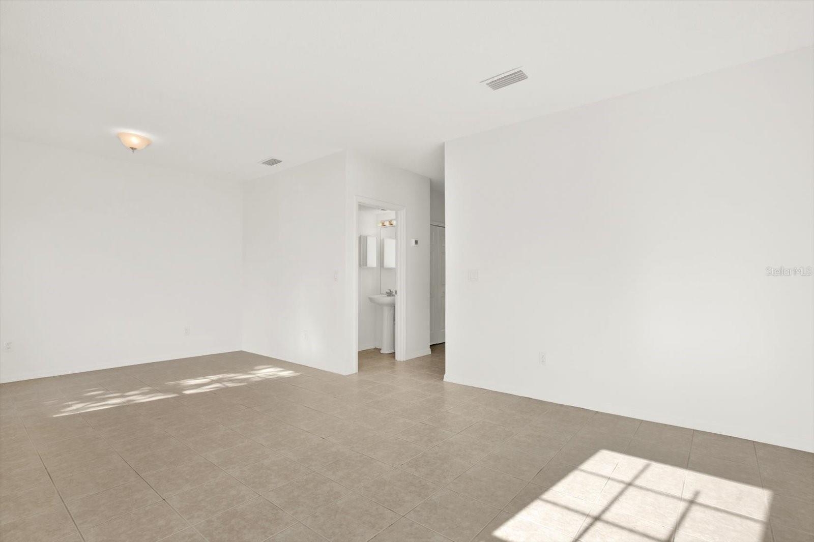 1439 SEDGWICK DR, WESLEY CHAPEL, FL, 33543