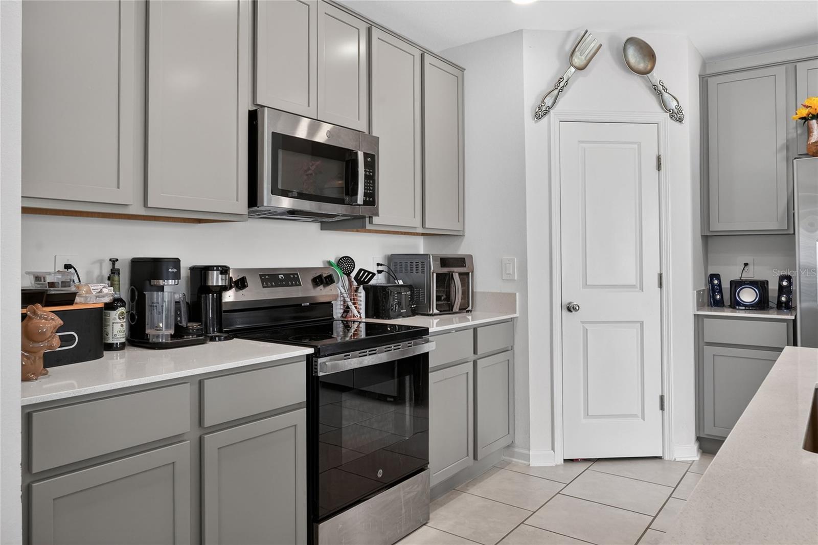 545 BELL PRAIRIE CIR, LAKE WALES, FL, 33859