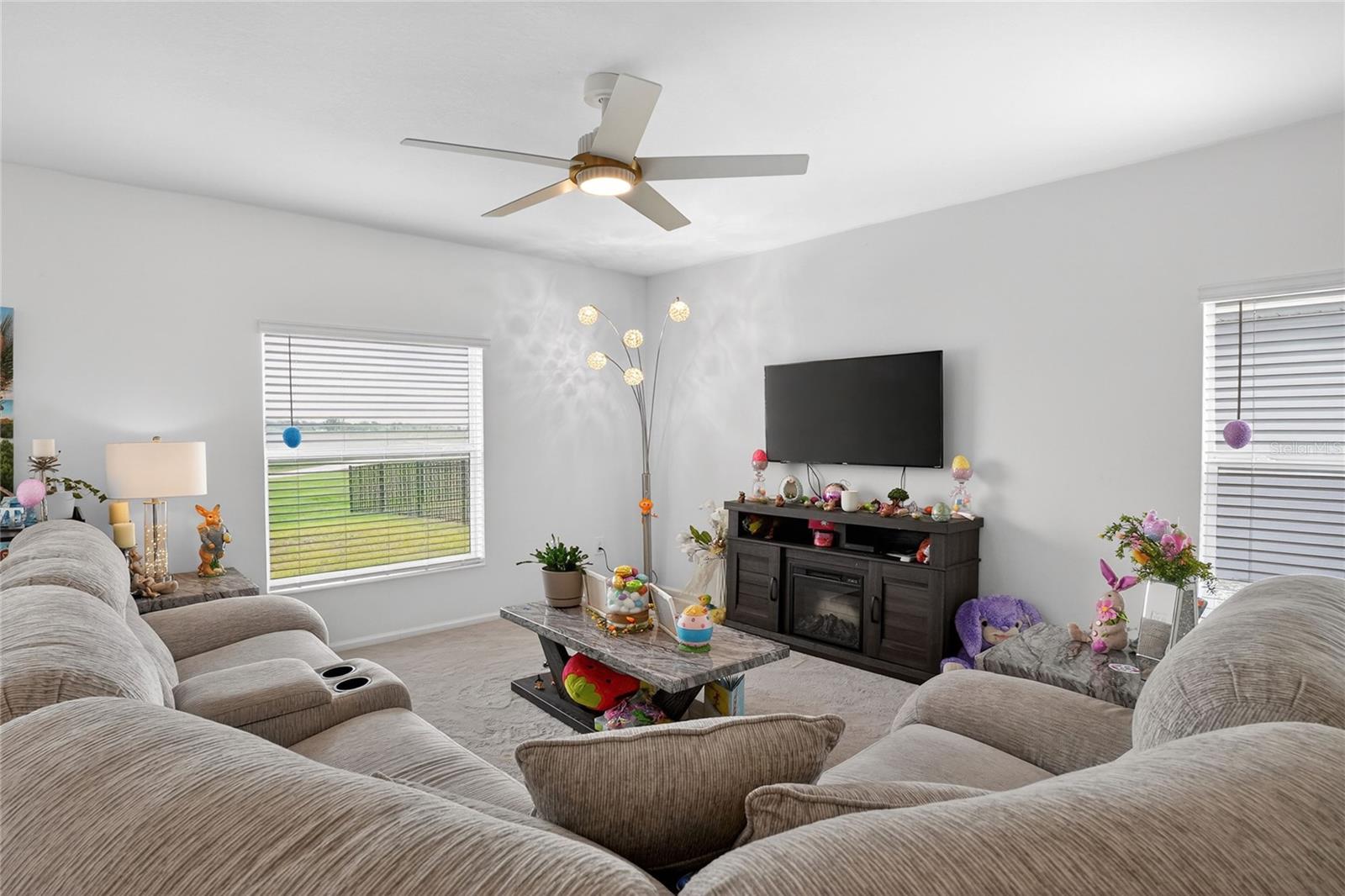 545 BELL PRAIRIE CIR, LAKE WALES, FL, 33859
