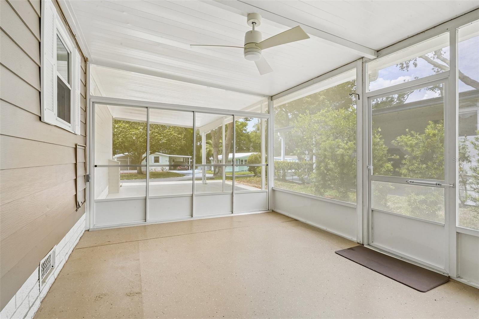 1620 W SCHWARTZ BLVD, THE VILLAGES, FL, 32159