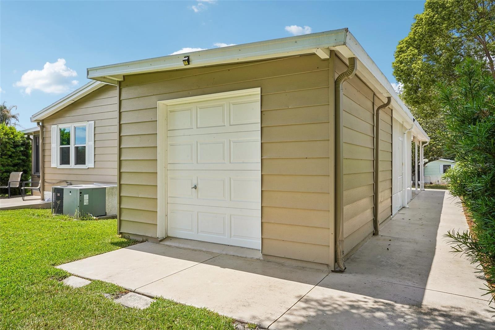 1620 W SCHWARTZ BLVD, THE VILLAGES, FL, 32159