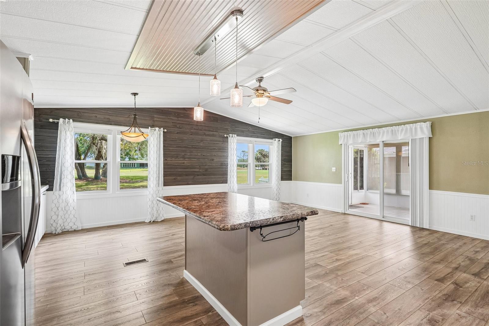 1620 W SCHWARTZ BLVD, THE VILLAGES, FL, 32159