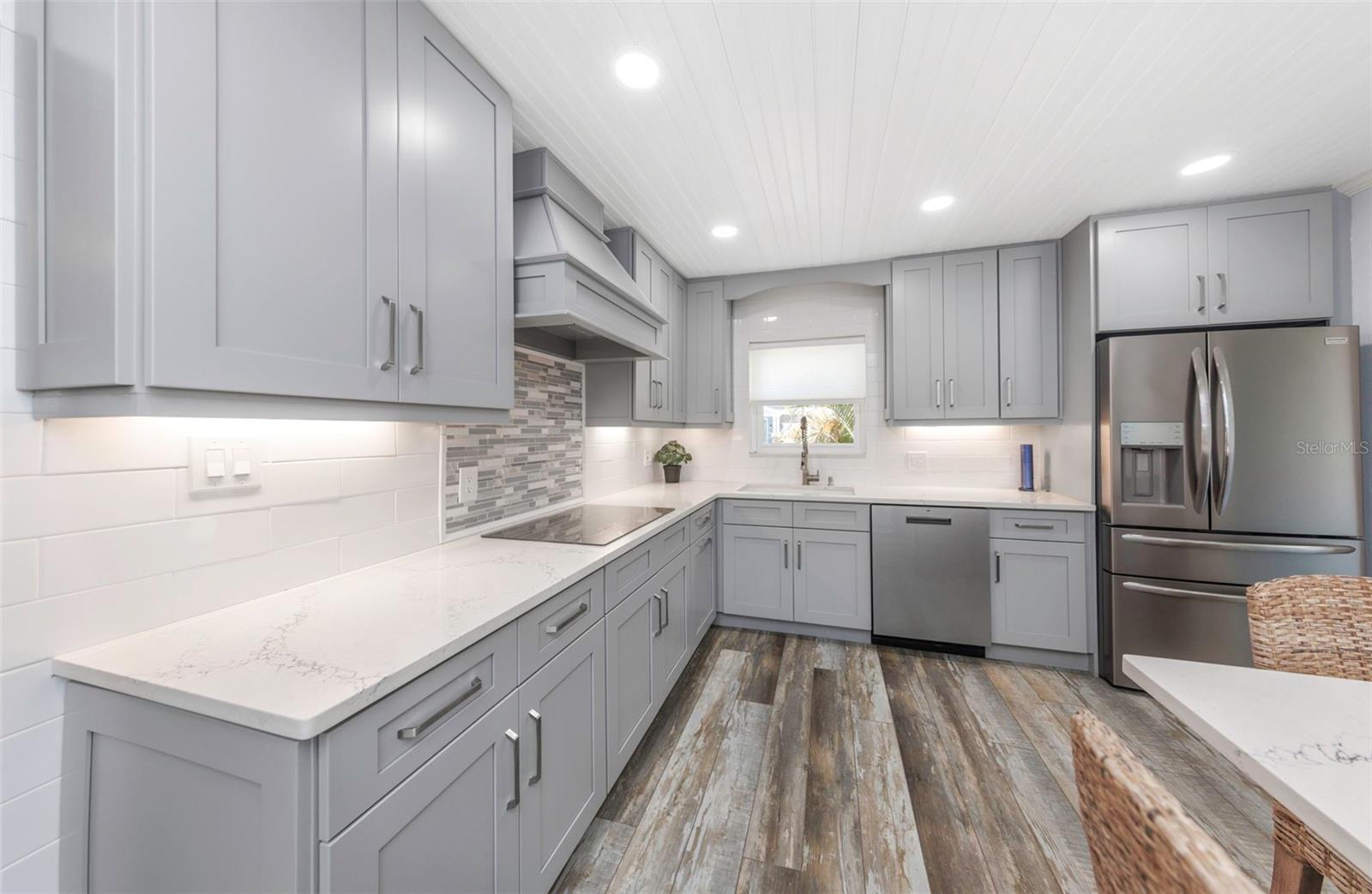 2525 53RD ST S, GULFPORT, FL, 33707