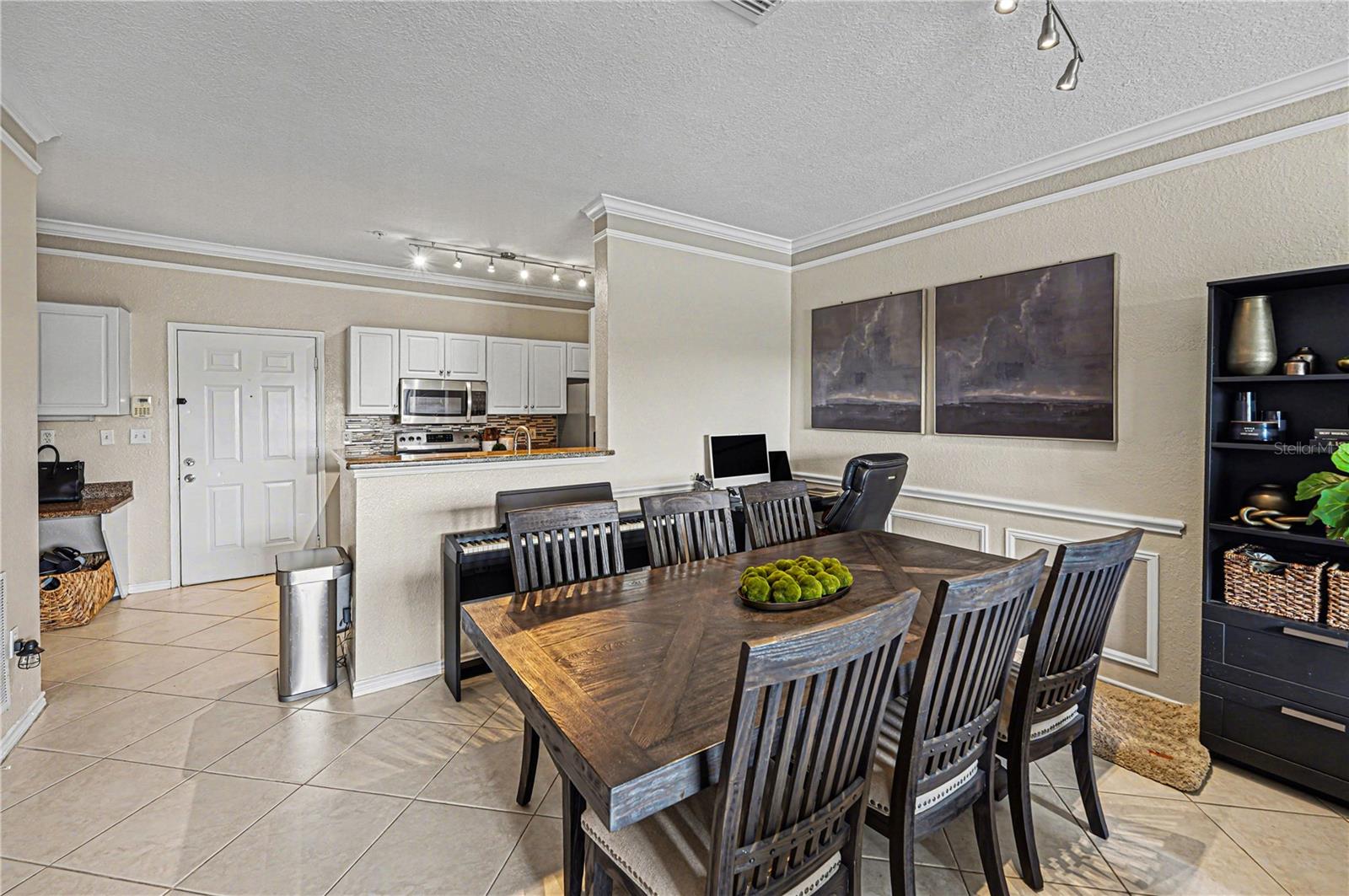 4333 BAYSIDE VILLAGE DR #120, TAMPA, FL, 33615