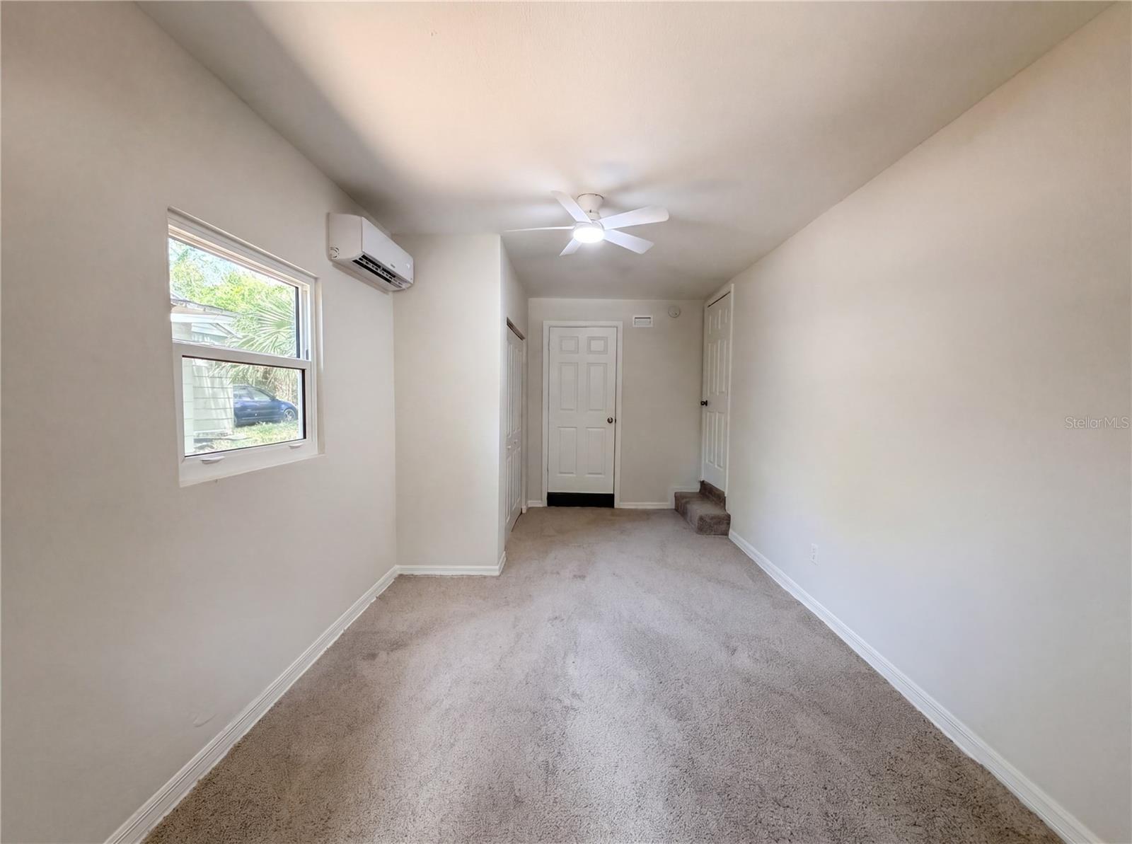 4010 E PARIS ST, TAMPA, FL, 33610
