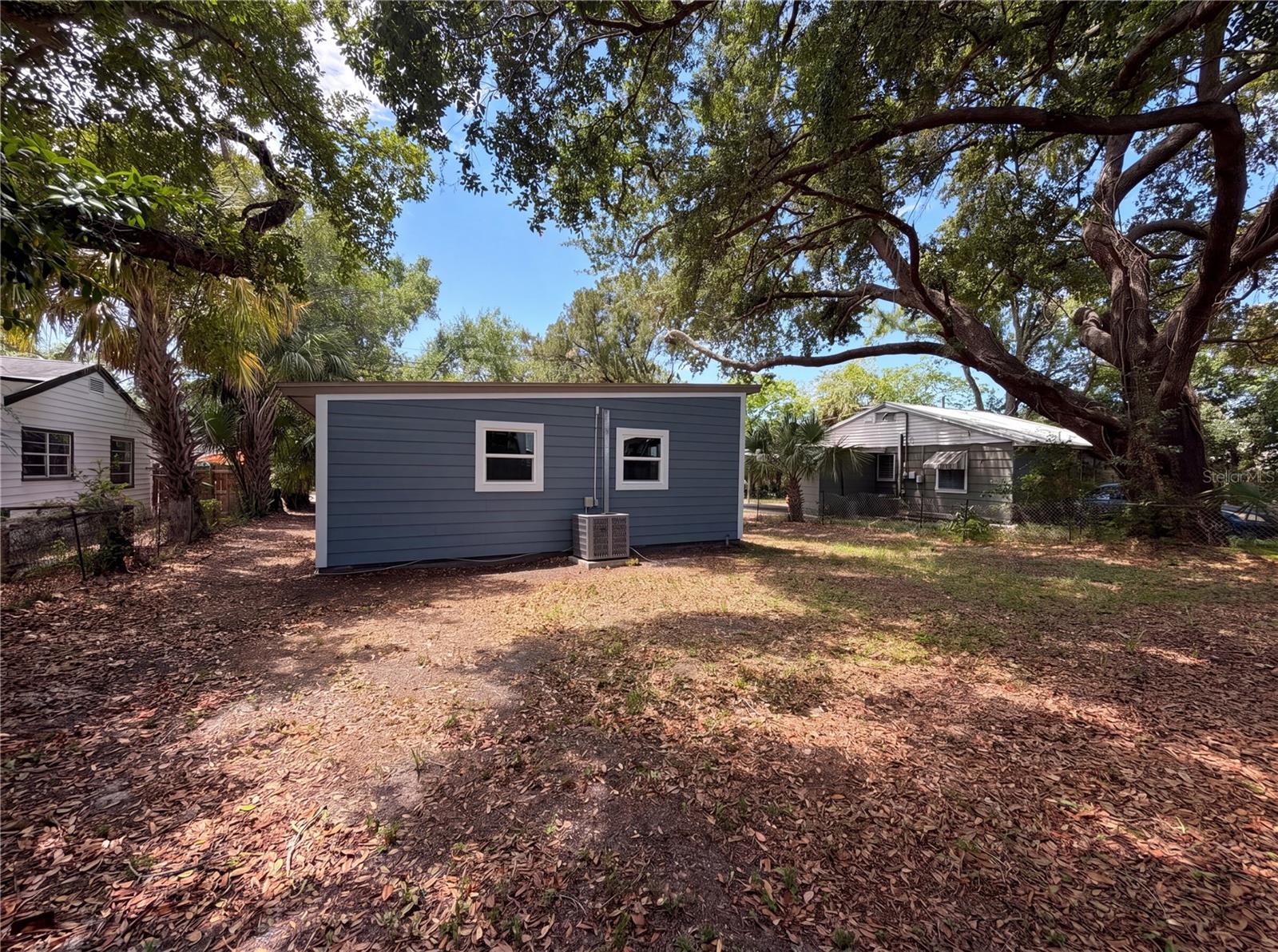 4010 E PARIS ST, TAMPA, FL, 33610