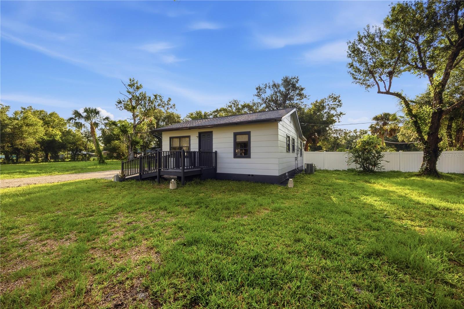 10162 SW LETTUCE LAKE AVE, ARCADIA, FL, 34269