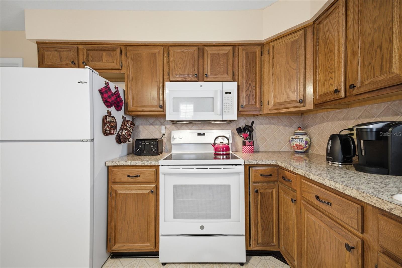 37407 TEABERRY LOOP, ZEPHYRHILLS, FL, 33542