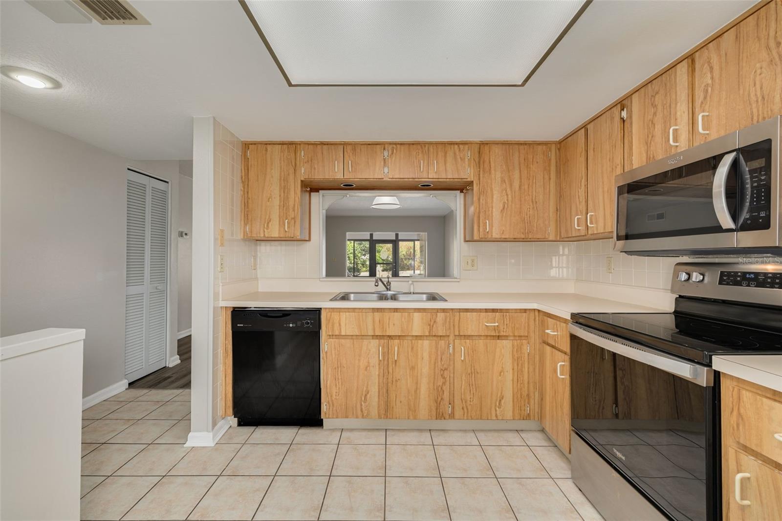 3590 MAGNOLIA RIDGE CIR #C-1103, PALM HARBOR, FL, 34684