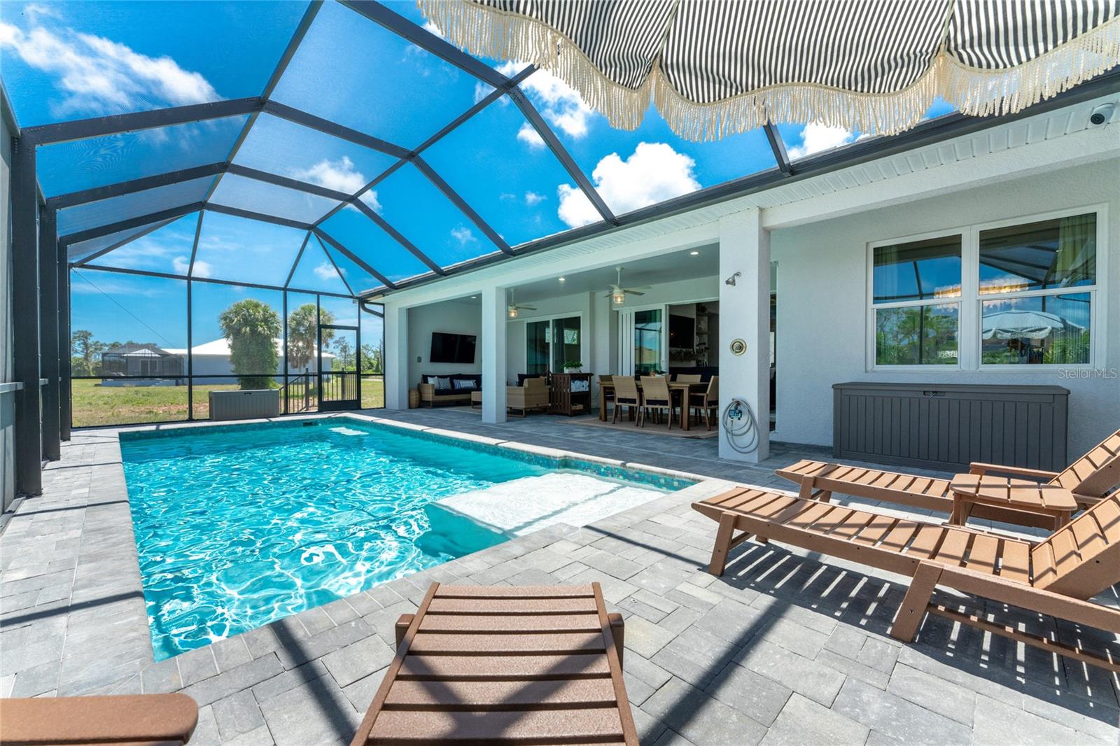 255 ROTONDA BLVD S, ROTONDA WEST, FL, 33947