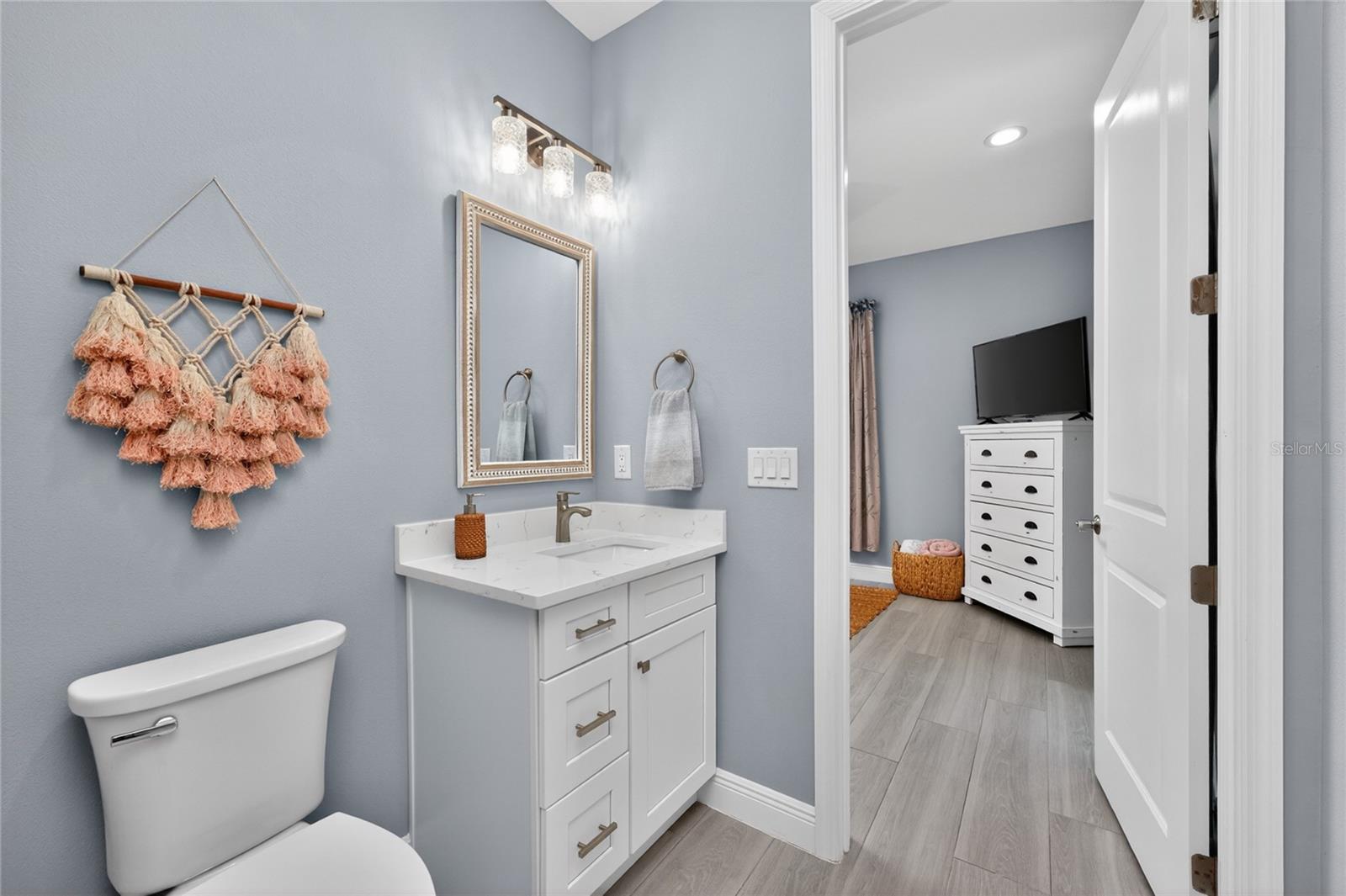 255 ROTONDA BLVD S, ROTONDA WEST, FL, 33947