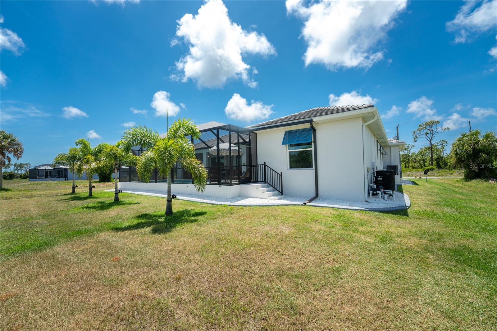 255 ROTONDA BLVD S, ROTONDA WEST, FL, 33947