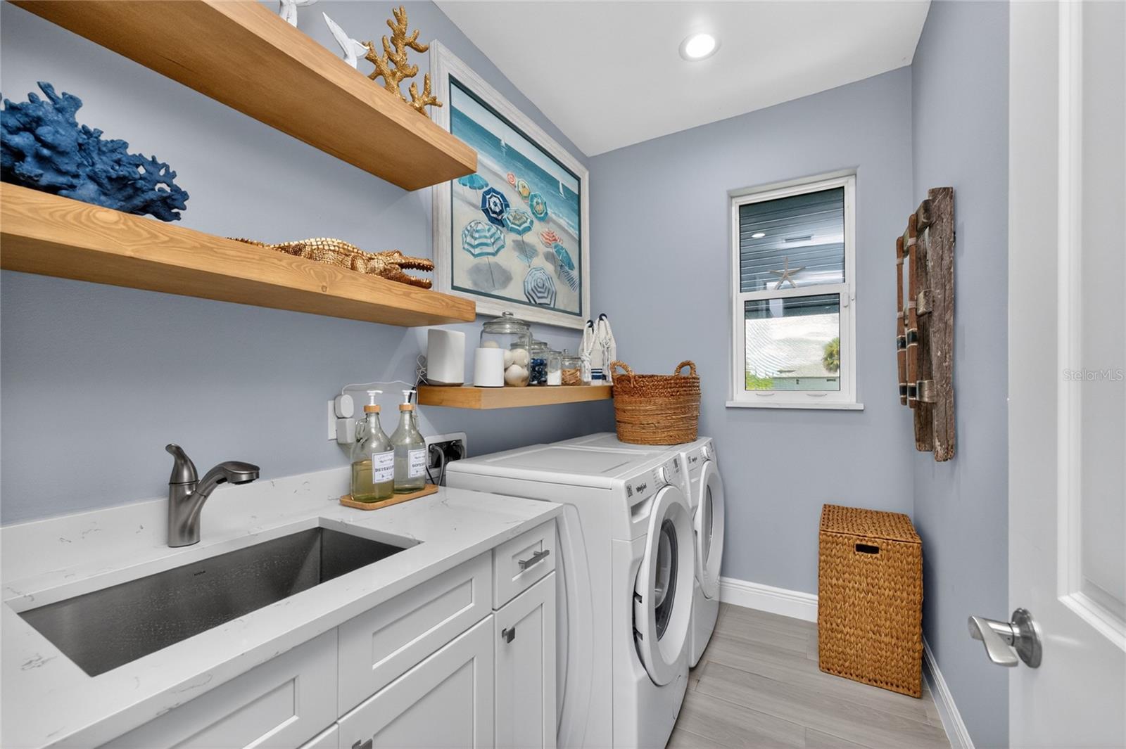 255 ROTONDA BLVD S, ROTONDA WEST, FL, 33947