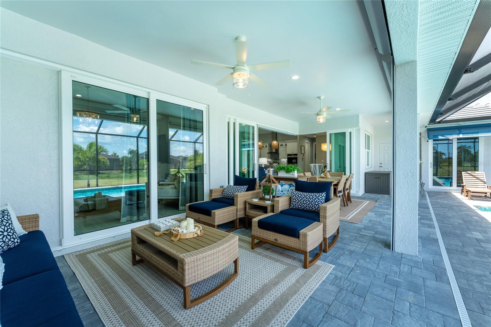 255 ROTONDA BLVD S, ROTONDA WEST, FL, 33947