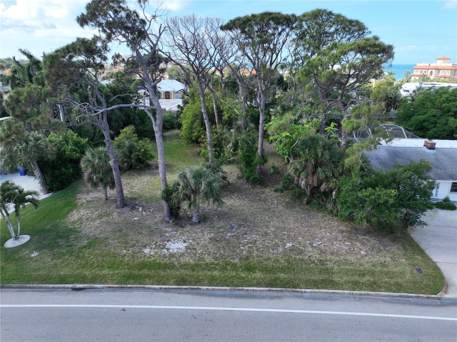 619 ALHAMBRA RD, VENICE, FL, 34285