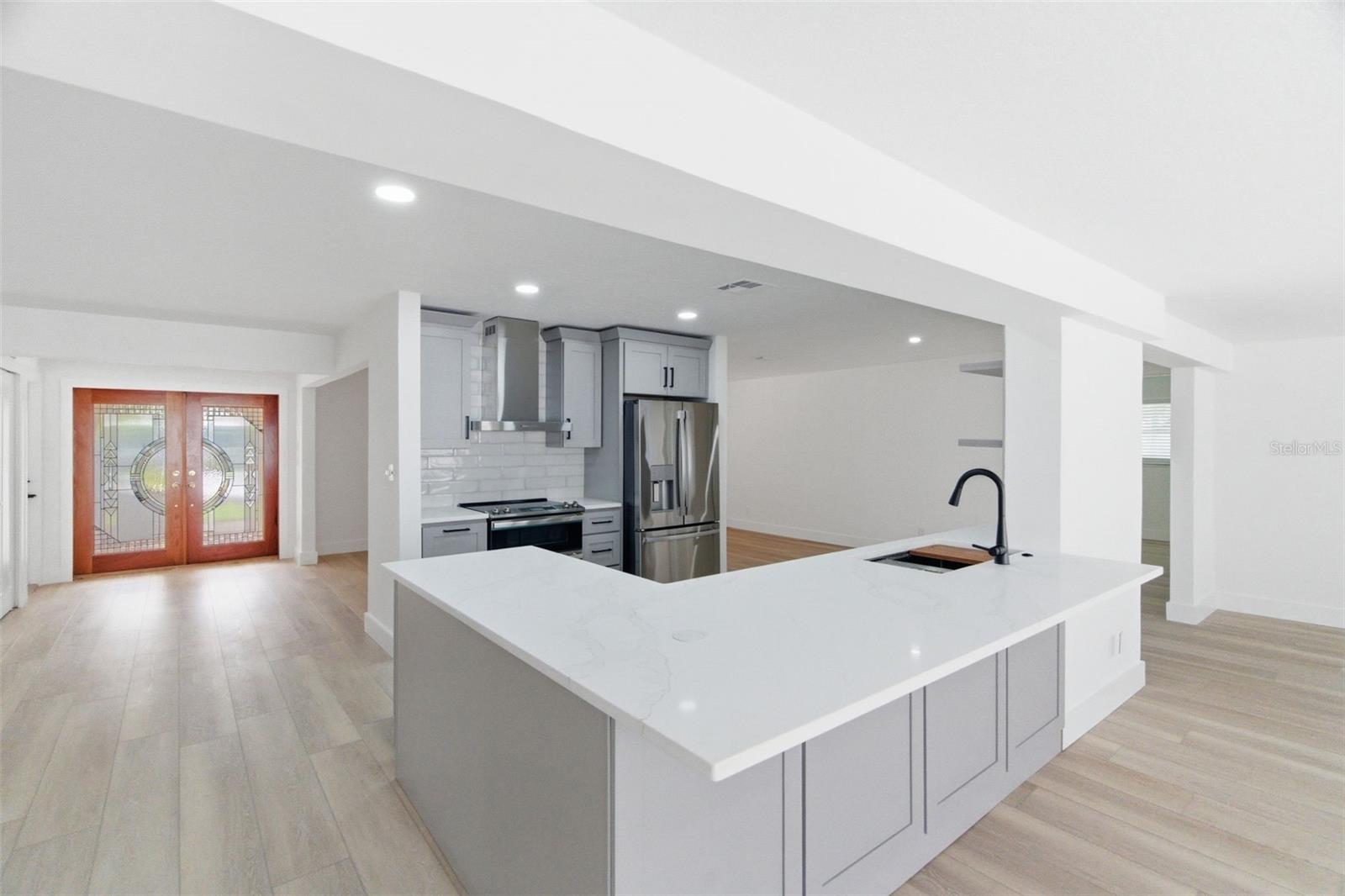 1200 80TH ST S, ST PETERSBURG, FL, 33707