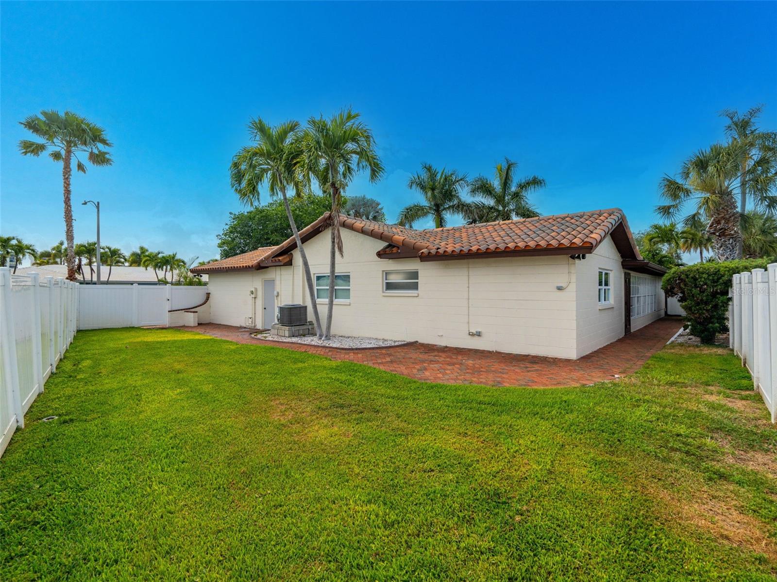 1200 80TH ST S, ST PETERSBURG, FL, 33707