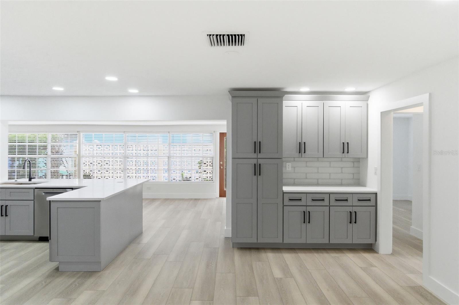 1200 80TH ST S, ST PETERSBURG, FL, 33707