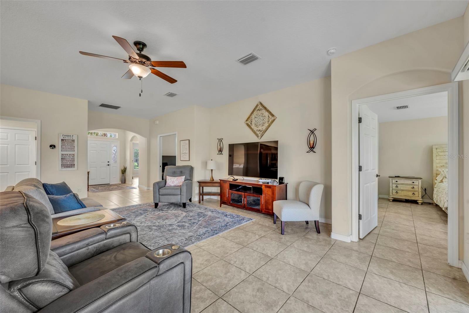 26669 OTTER CREEK LN, LEESBURG, FL, 34748