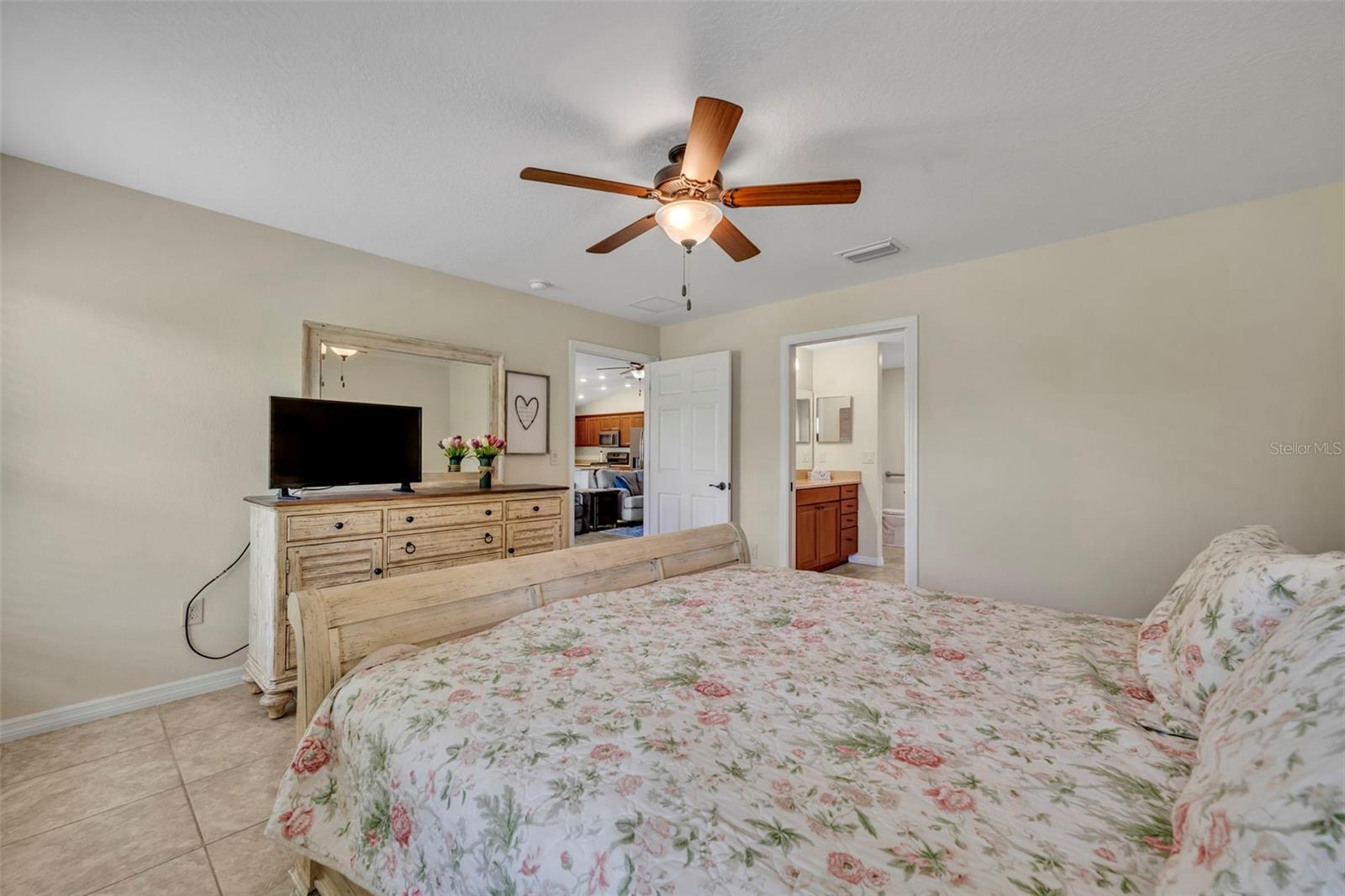26669 OTTER CREEK LN, LEESBURG, FL, 34748