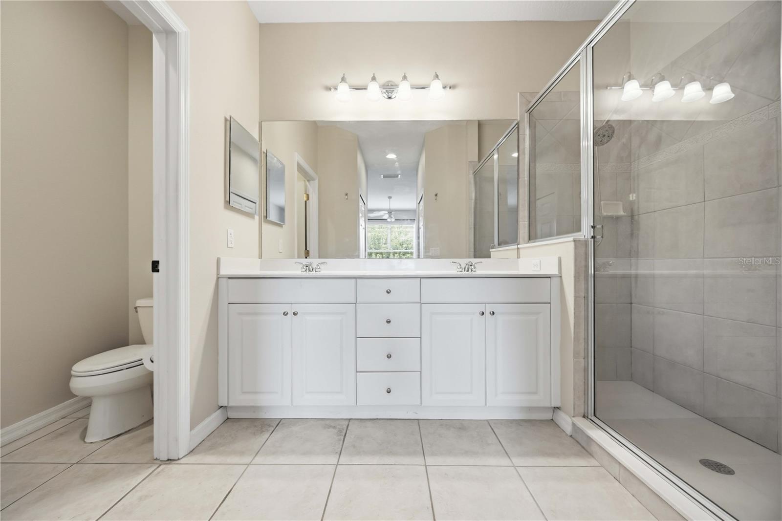 5629 KEY LARGO CT #B06, BRADENTON, FL, 34203
