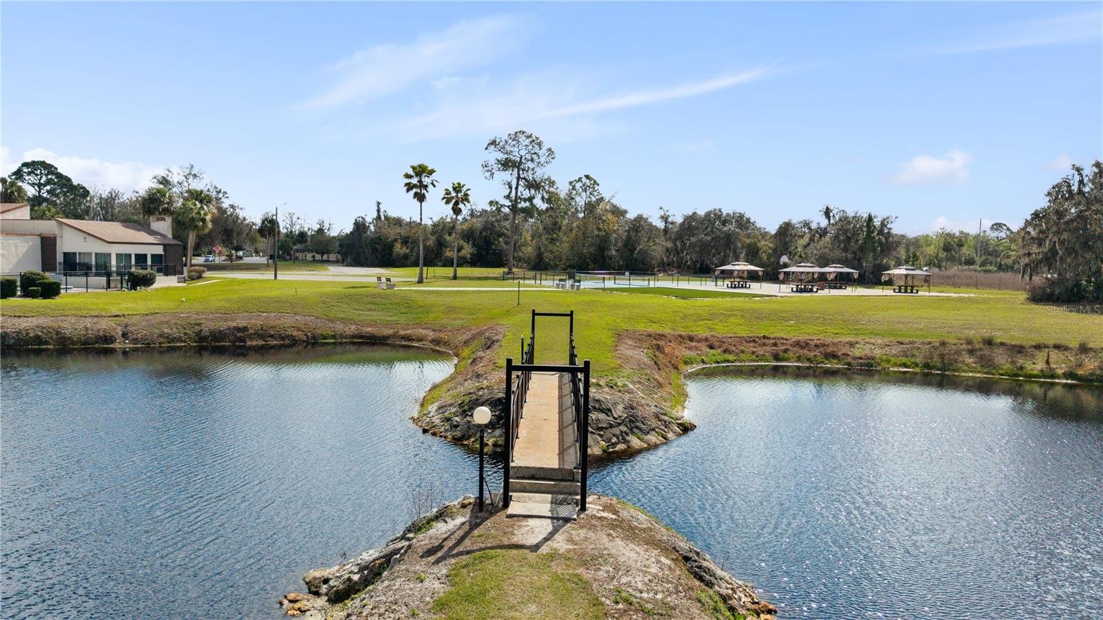 17203 SANDALWOOD DR, WILDWOOD, FL, 34785